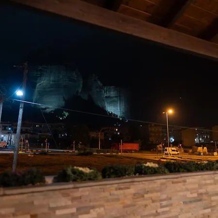 Thea Petra 아파트 칼람파카