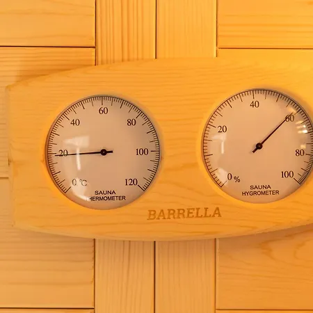 Thea Petra * 칼람파카