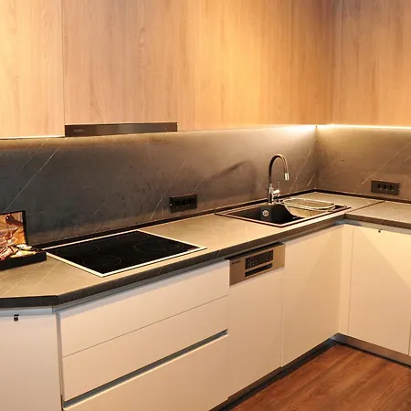 아파트 Thea Petra *