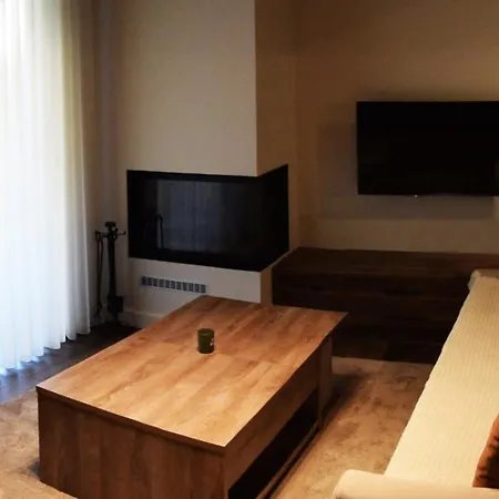 Thea Petra 아파트