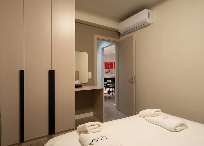 Apartament Thea Petra