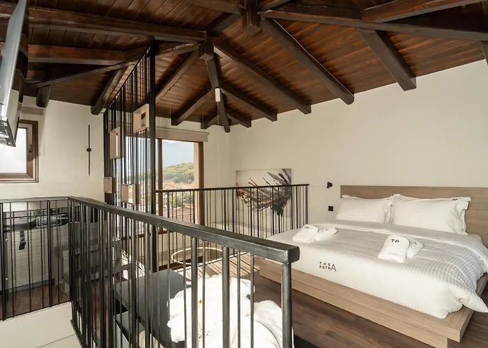 Apartament Thea Petra *